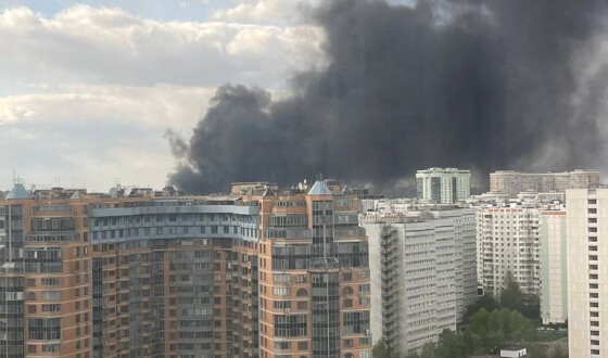 У Москві спалахнула масштабна пожежа