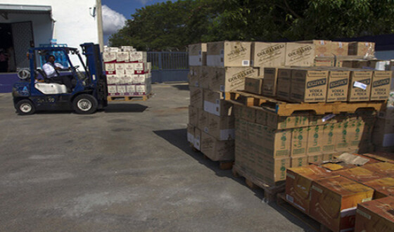 Доминиканцы отравились на поминках по жертвам токсичного рома