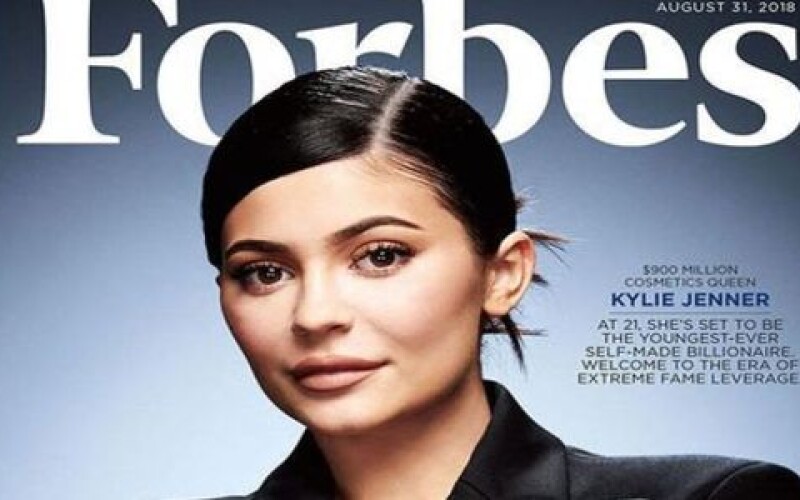 Кайли Дженнер снова возглавила список Forbes