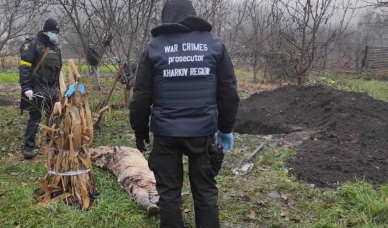 На Харківщині під час ексгумації терористи відкрили вогонь по місту: є загиблі