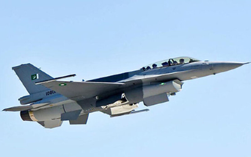 Винищувач F-16 розбився в столиці Пакистану