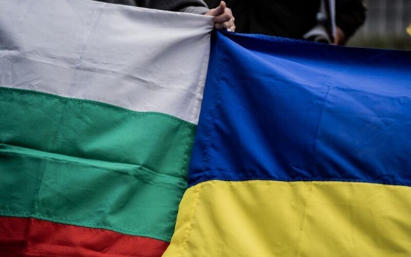 Болгарія схвалила передачу Україні 100 старих бронетранспортерів