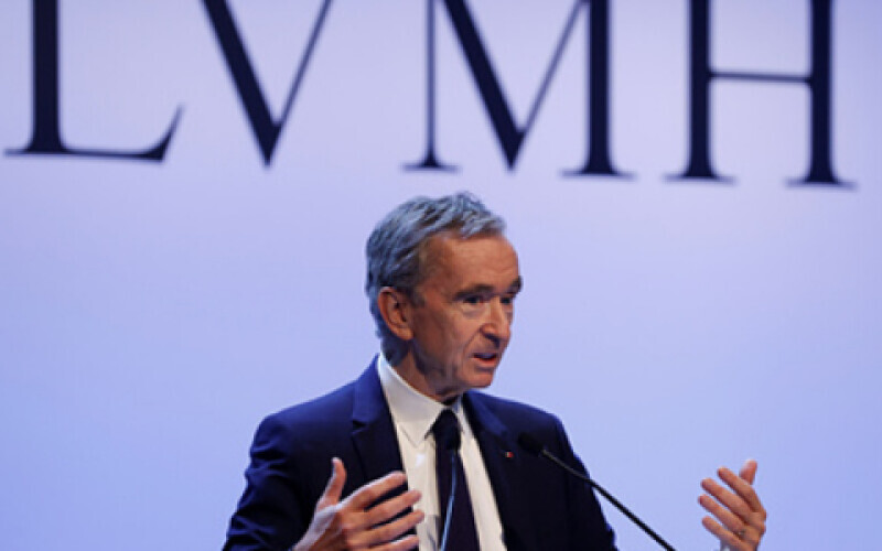 Статки власника Louis Vuitton за день виросли на 12 мільярдів доларів