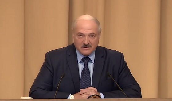 Лукашенко оголосив, що перехворів на коронавірус. ВІДЕО