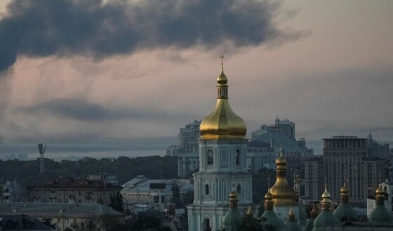 Нестабільна політика Трампа заважає Україні будувати плани на післявоєнне відновлення