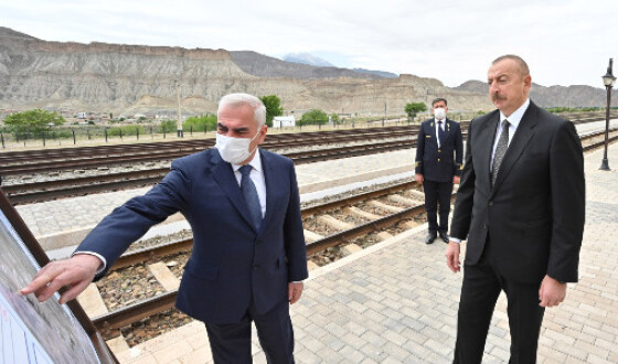 Азербайджан готується прокласти дорогу через Вірменію