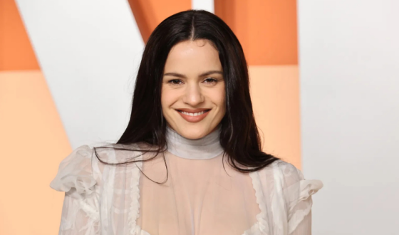 Іспанська співачка Rosalía виконає пісні українською у новому альбомі