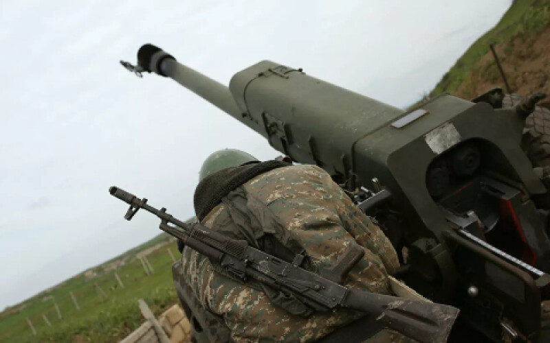 Азербайджан заявив про атаку Вірменії на трьох ділянках фронту в Карабасі
