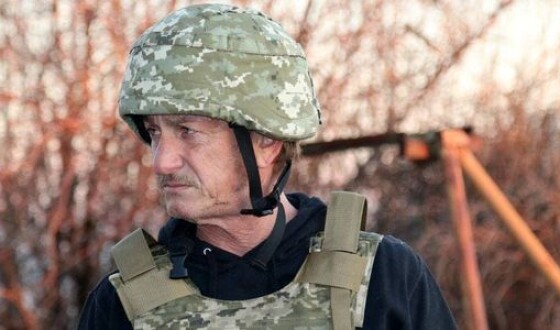 Голлівудський актор Шон Пенн приїхав на передову на Донбас знімати документальний фільм