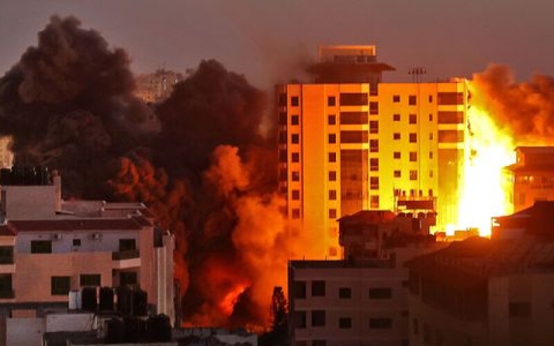 У місті Газа в результаті ракетного удару Ізраїлю був знищений житловий будинок
