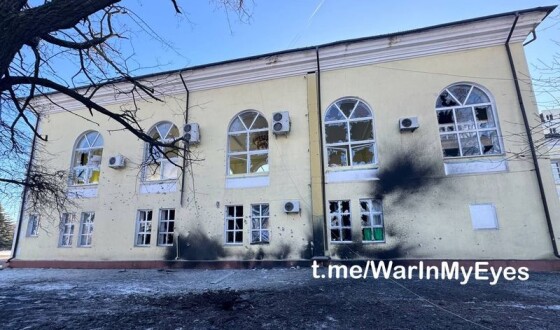 У Донецьку обстріляли громадську приймальню путінської партії «Єдина Росія»
