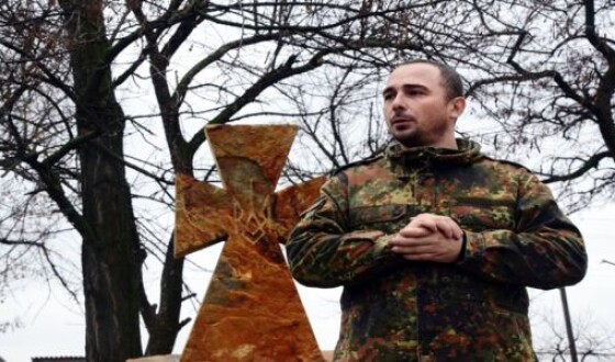 В Запорожском селе установили памятный крест в честь бойцов