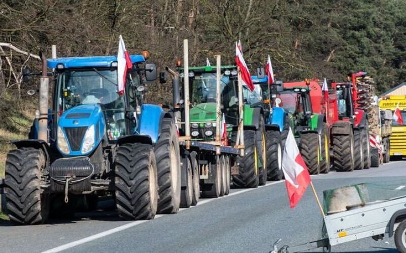 У Польщі фермери блокують в&#8217;їзди у великі міста