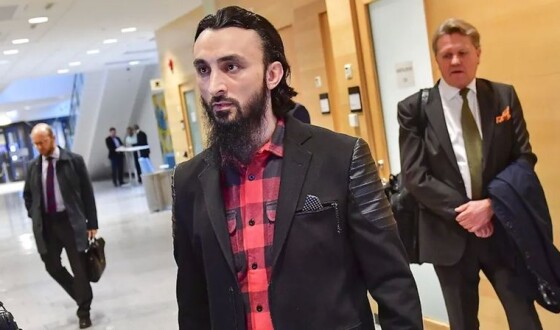 У мюнхенському суді заявили, що чеченський блогер Тумсо Абдурахманов живий