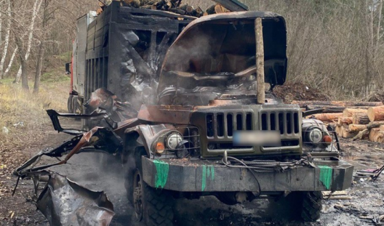 У Ізюмі двоє чоловіків загинули від удару РФ під час перевантаження дров