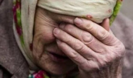 В Мариуполе пенсионерка повесилась из-за отказа в субсидии