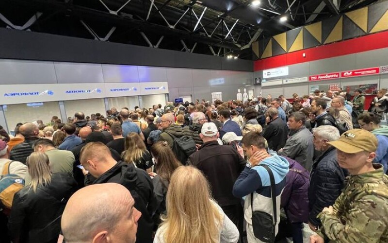 У Москві скасували авіарейси через масовану атаку дронів