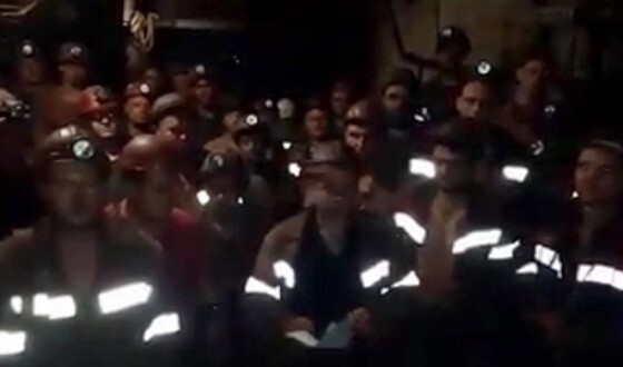 У Кривому Розі страйкують під землею вже 400 шахтарів