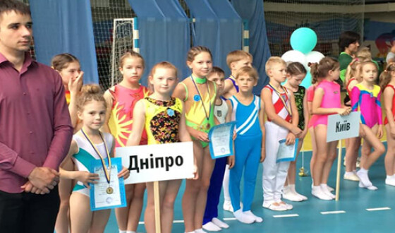 Девочка из Днепра стала чемпионкой Украины по прыжкам на батуте