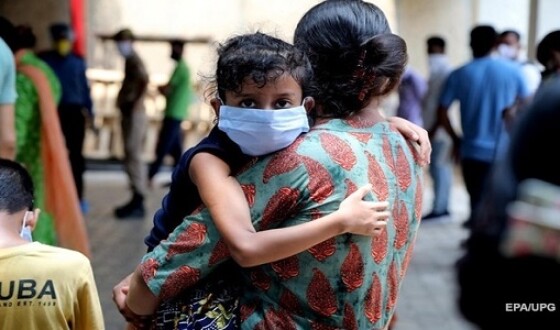 Індія вже друга у світі за кількістю хворих на коронавірус