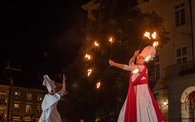 У Львові стартував фестиваль «Ніч середньовіччя» з масштабними реконструкціями