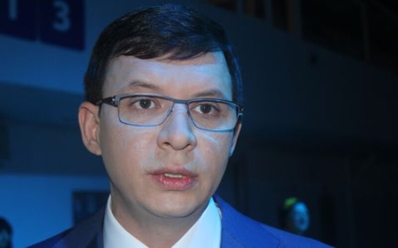 В первую десятку избирательного списка Оппозиционного Блока войдет Александр Ефремов