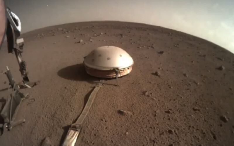 Апарат NASA на Марсі відремонтував себе сам. Відео
