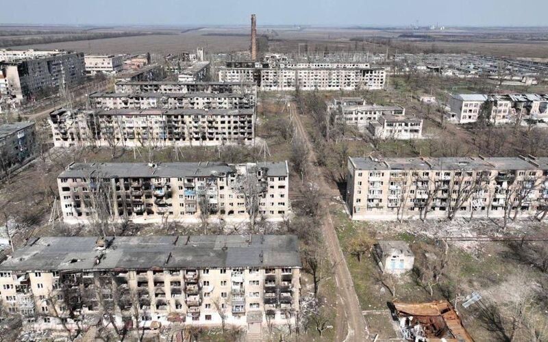 Російські терористи повністю зруйнували місто Вугледар
