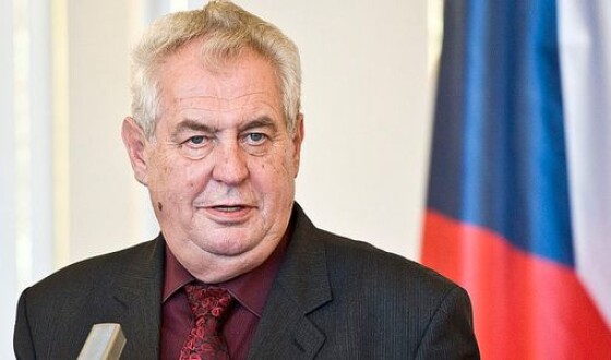 Чешский президент Милош Земан переизбрался на новый срок