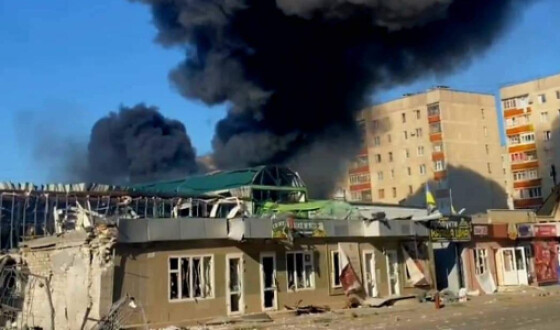 Росіяни закріплюються в районі Лисичанська та знищують місто