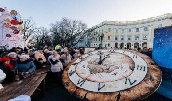 В Одессе испекли рекордный торт