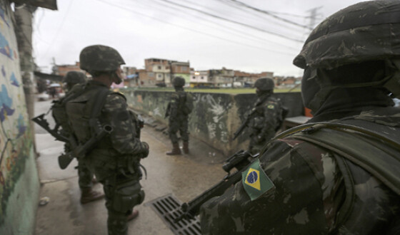 Бразилия направляет войска на границу с Венесуэлой