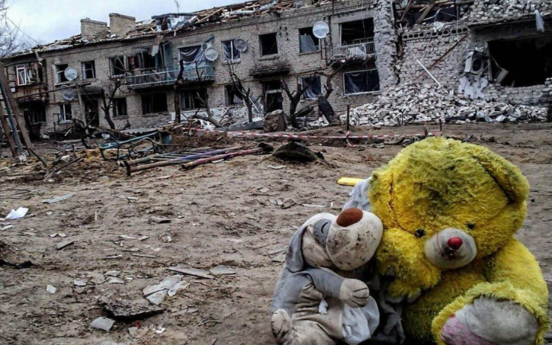 Російський дрон поранив двох дітей поблизу Херсона