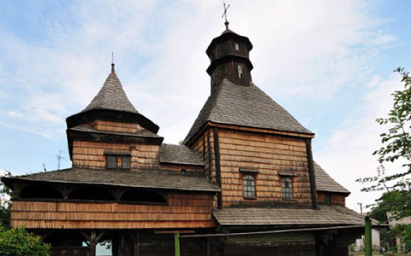 У Дрогобичі відреставрують дзвіницю церкви, якій понад 350 років