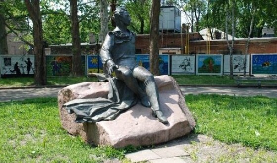У Миколаєві демонтували пам&#8217;ятник Пушкіну