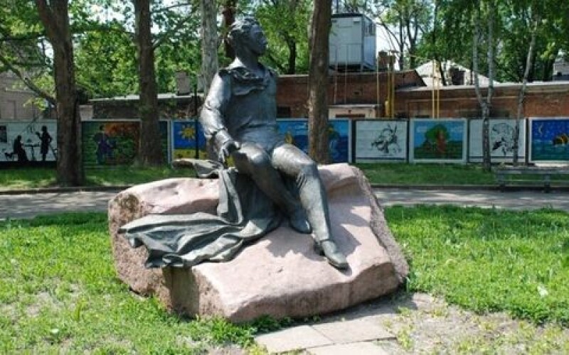 У Миколаєві демонтували пам&#8217;ятник Пушкіну