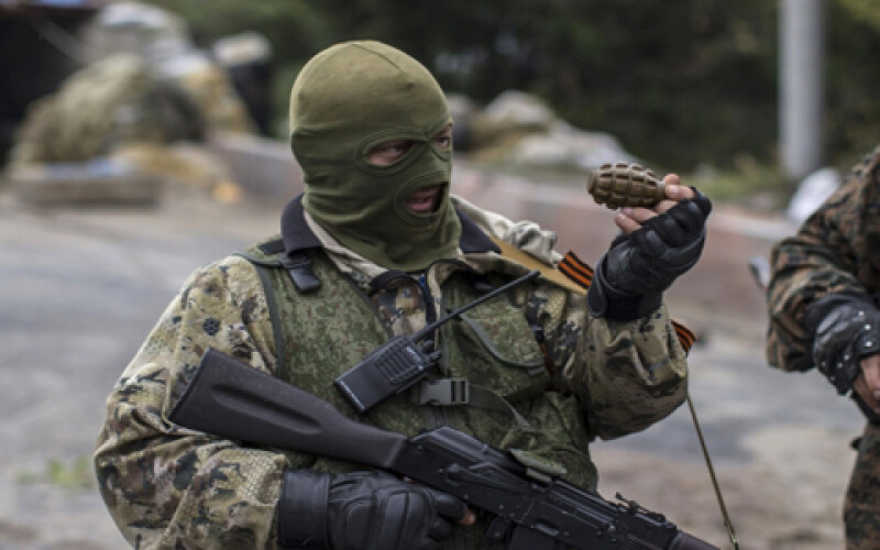 В армию боевиков снова призывают наркоманов и судимых