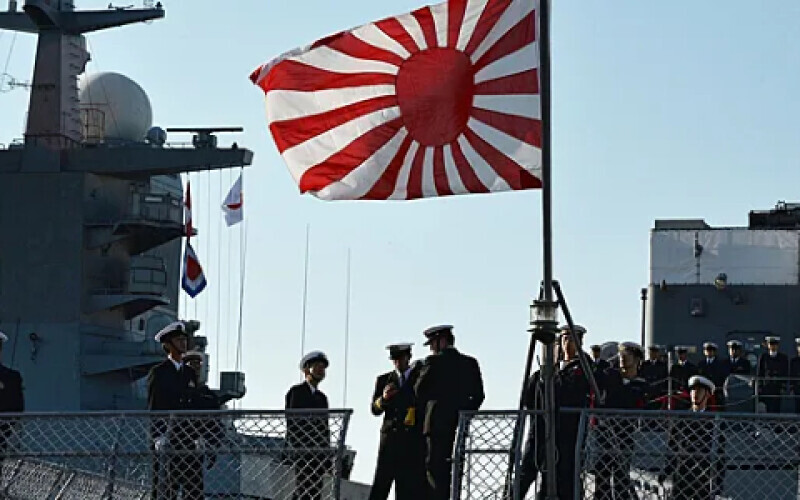 Японія змінює конституцію та прибирає заборону на утримання армії