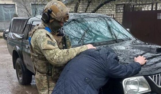 СБУ затримало колаборанта, який допомагав рф перекидати військові ешелони в Україну