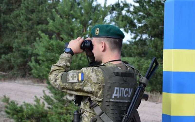 Російські окупанти знову обстріляли прикордонні райони Сумської області