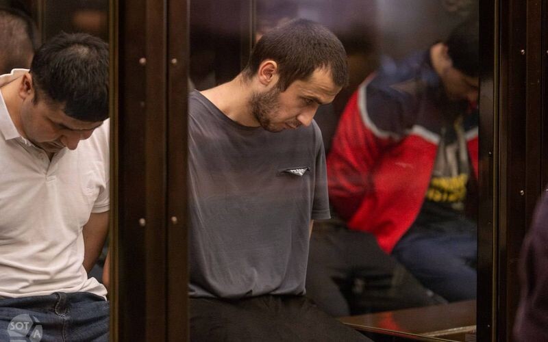 Три з чотирьох ймовірних виконавців теракту в «Крокусі» повністю визнали свою провину