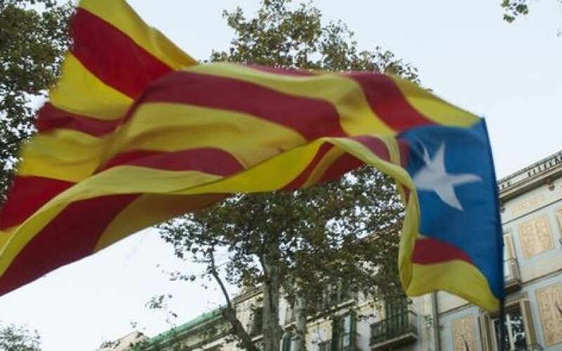 Временным главой Каталонии назначили вице-премьера Испании