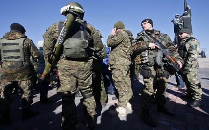 Помічник Зеленського заявив, що розведення військ в Золотому проходить за планом