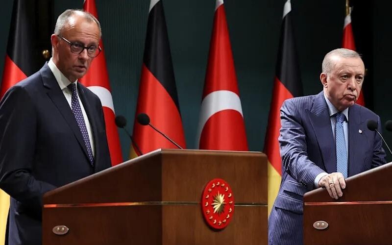 Мерц і Ердоган публічно посперечалися про війну в секторі Гази