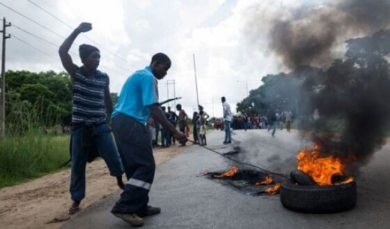 Протести в Зімбабве: горять шини і ллється кров