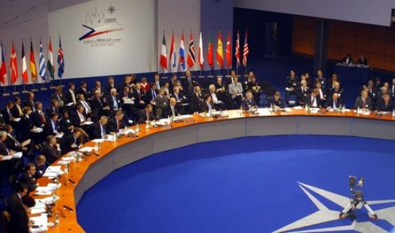 НАТО не піде на компроміси щодо розширення, заявив Столтенберг