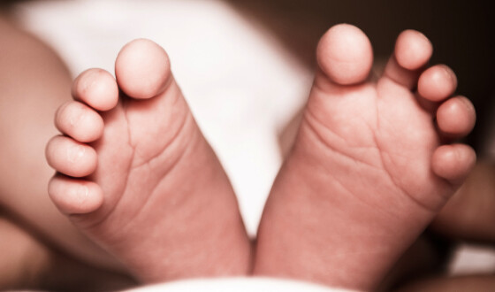 Уряд Сербії ухвалив закон про виплату 2500 євро за першу дитину