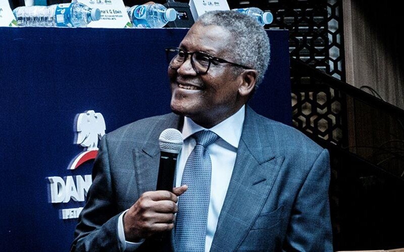 Нігерійці масово скуповують акції нафтопереробного заводу Dangote