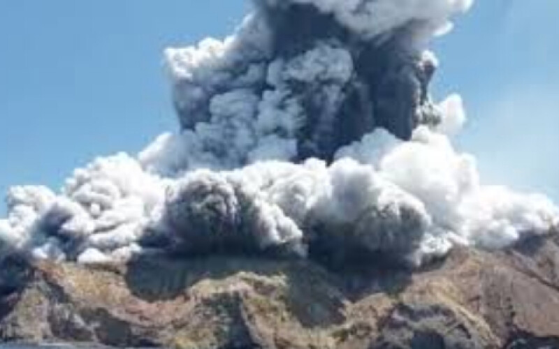 На острові Пальма, де триває виверження вулкана, стався потужний землетрус
