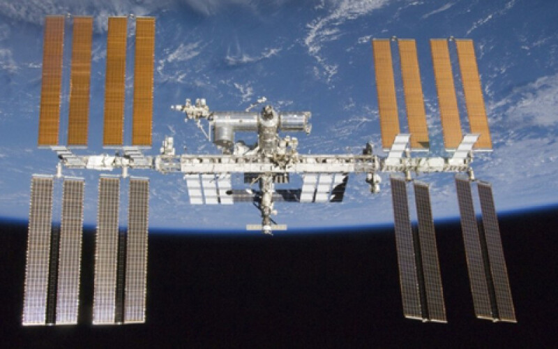 Космічне сміття пробило в Міжнародній космічній станції діру